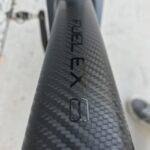 Dettaglio di una scritta su bicicletta.